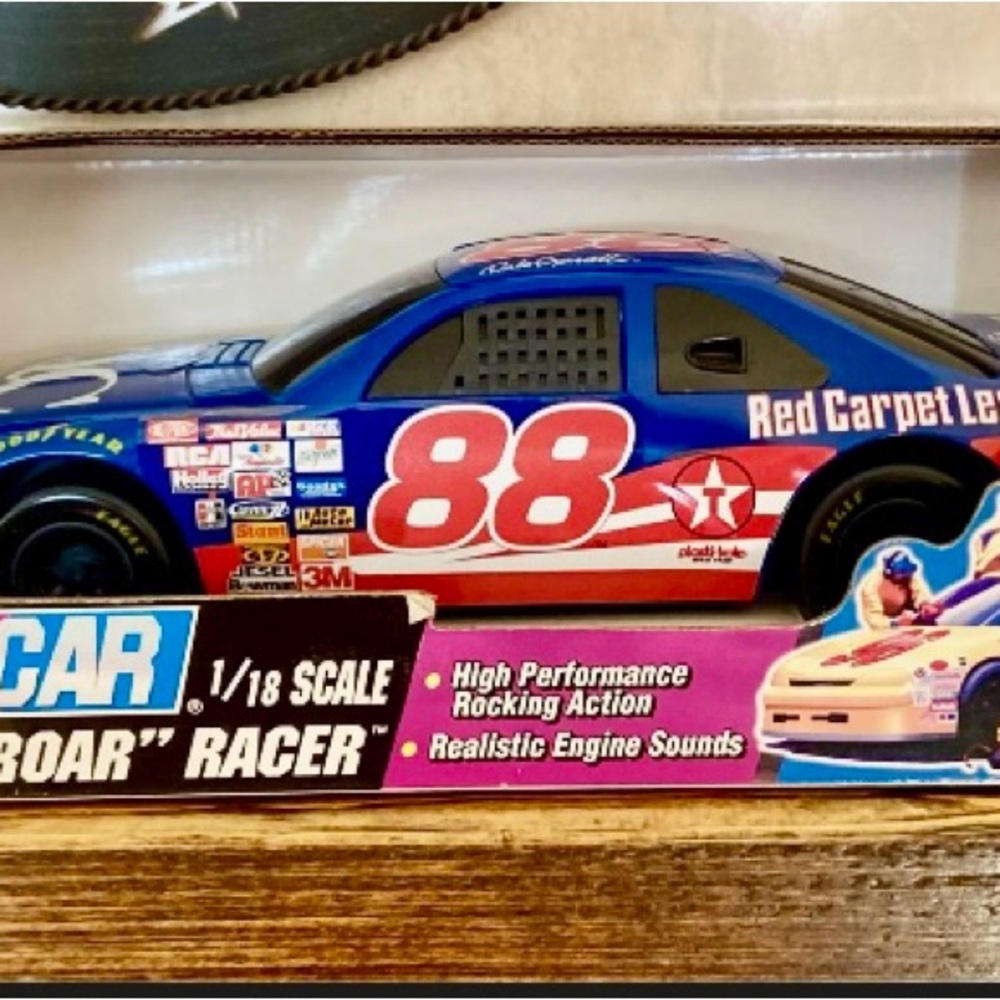NASCAR Dale Jarret #88 “rumble and roar”